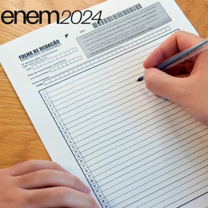 Corretores do Enem 2024 foram instruídos a descontar pontos de redações 'genéricas'